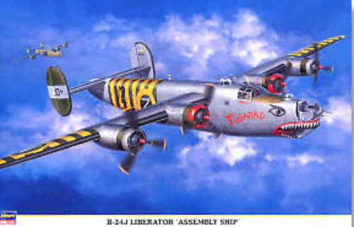 1/72 B-24J Liberator`Pathfinder for formation