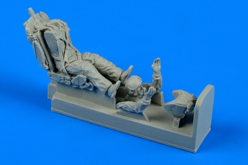 CP480071 1/48 MiG-21 MF Bis SMT Pilot w Ejection Seat Resin Figure