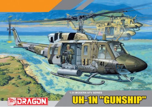 DR3540 1/35 UH-1N GUNSHIP