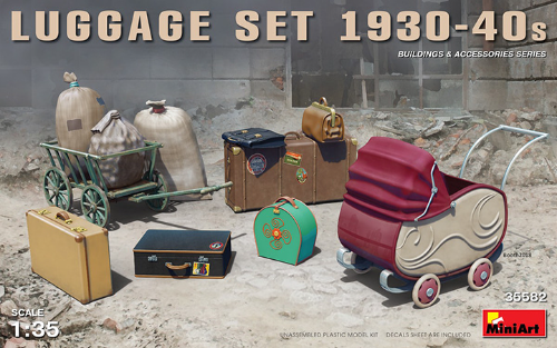 MI35582 1/35 Luggage Set 1930-40s