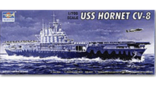 TRU05727 1/700 USS Hornet CV-8 Carrier 1942