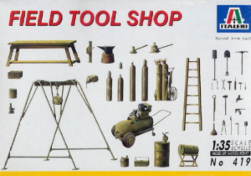 IT0419 1/35 Field Tool Shop