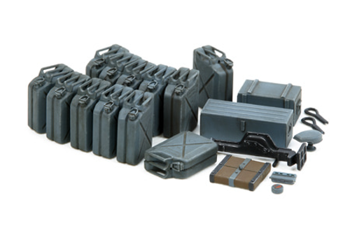 TA35315 1/35 GERMAN JERRY CAN SET (EARLY TYPE)