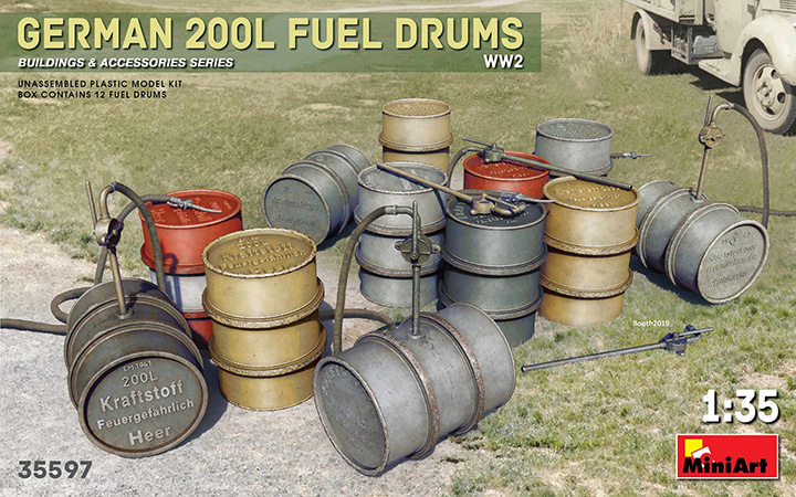 MI35597 1/35 German 200L Fuel Drums WW2