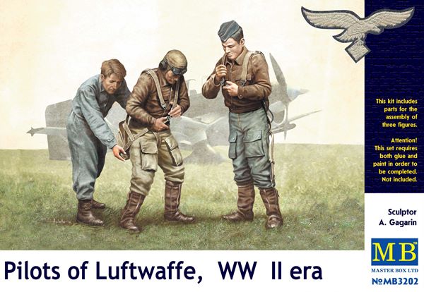 1/32 Pilots of Luftwaffe, WWII era (3 Figures)