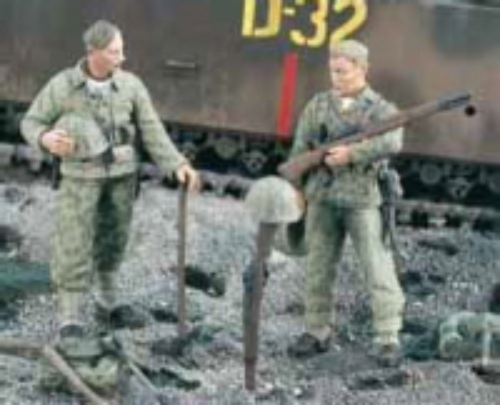 1/35 Shallow Grave Marines WWII 2 figures
