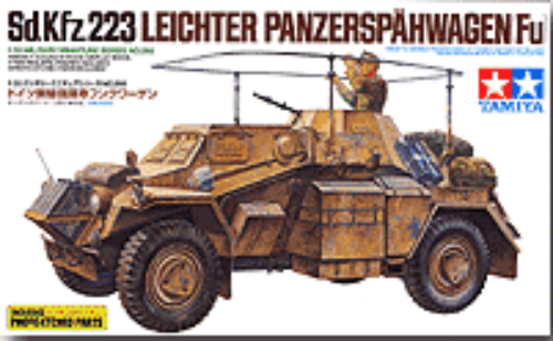 TA35268 1/35 Sd.Kfz.223 Leichter Panzerspahwagen(Fu) w/Photo-Etched